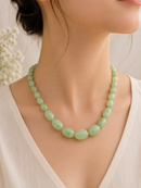 Vintage Apple Green Graduated Bead Necklace Mid Century Retro Statement Jewellery