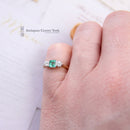 Vintage 18ct Emerald & Diamond 3 Stone Ring
