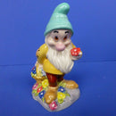 Royal Doulton Snow White Figurine - Aw Shucks SW23