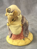 Royal Albert Ladymouse made a curtsy Figure Royal Albert Beatrix Potter Figurine