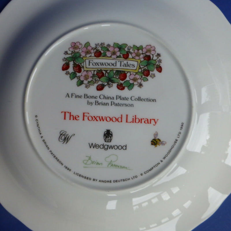 Wedgwood Foxwood Tales Plate - The Foxwood Library