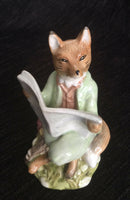 Royal Albert Beatrix Potter figurine Royal Albert Foxy reads the news figurine BP6
