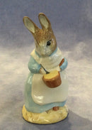 Royal Albert Mrs Rabbit Cooking figure Royal Albert Beatrix Potter Figurine BP6