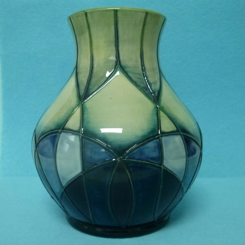 A Large Moorcroft Vase (Height 6.1inch). Indigo Pattern by Emma Bossons.