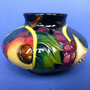 Moorcroft Queens Choice 24