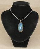 Stylish Sterling Silver & Labradorite Statement Pendant with 15-Inch Silver Snake Chain