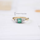 Vintage 18ct Emerald & Diamond 3 Stone Ring
