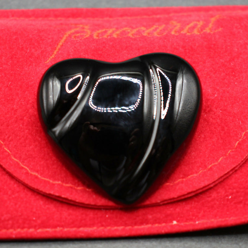 Baccarat-black-heart-brooch-24j013a