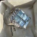 Vinatge Platinum 7.6ct Aqumarine & Daimond Ring