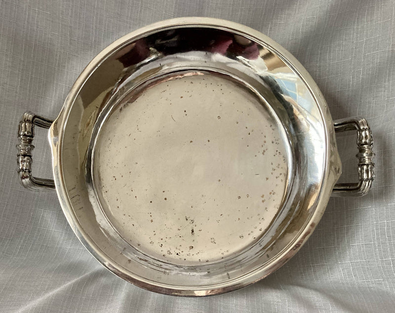 Matthew Boulton Old Sheffield Plate Souffle Dish with Insignia for Coldstream Guards, circa 1820.