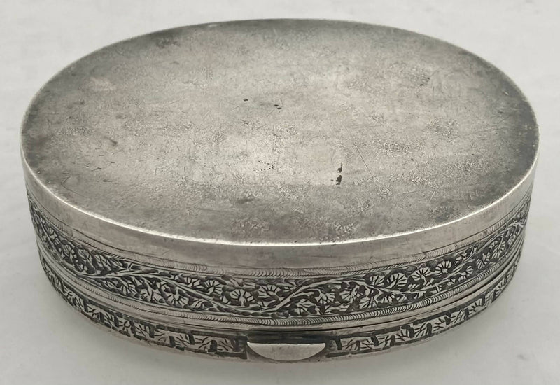 Indian Colonial White Metal Table Snuff Box, circa 1870 - 1910. 3.8 troy ounces.