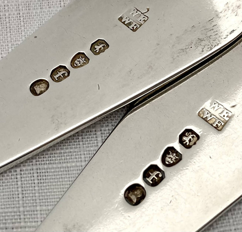 Georgian, George IV, Pair of Silver Basting Spoons. London 1821 Eley & Fearn. 8.8 troy ounces.