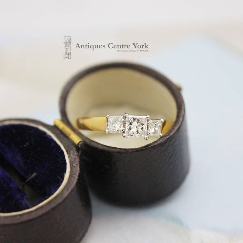 18ct Princess Cut Diamond 0.54ct 3 Stone Ring