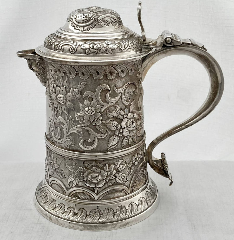 Georgian, George III, Silver Mask Head Tankard Jug. London 1772 Thomas Wallis I. 26.5 troy ounces.
