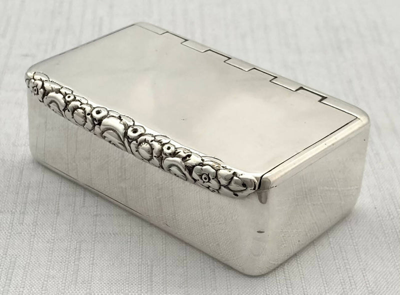 Georgian, George III, Silver Snuff Box. London 1817 George Pearson. 3.4 troy ounces.