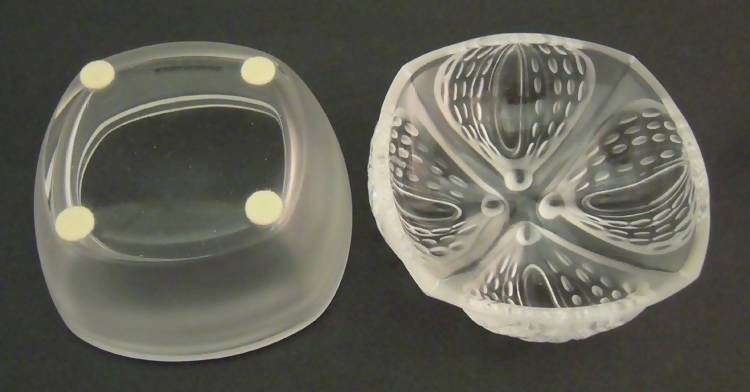 Marie-Claude Lalique "Mirabel" powder box