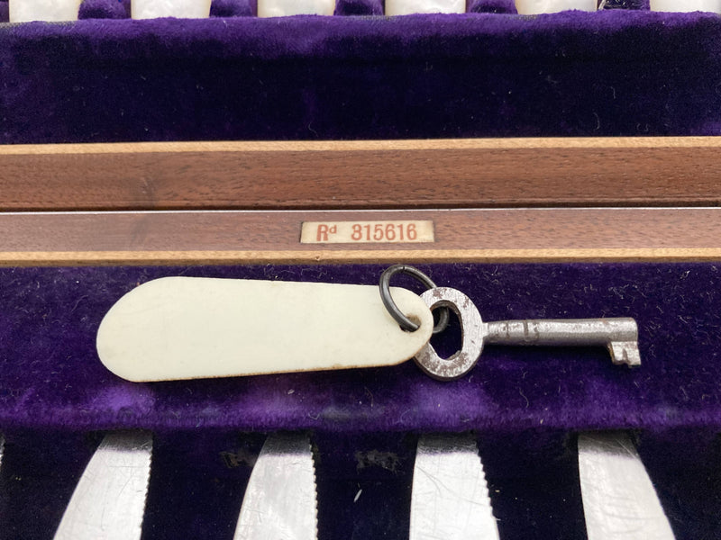 Late Victorian Cased Set of Silver Plated & Mother of Pearl Fruit Cutlery for Twelve. Allen & Darwin of Sheffield & London.