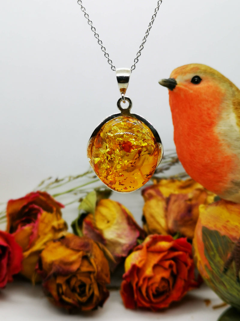 New Stunning Amber Pendant and 28 inch Sterling Silver Chain