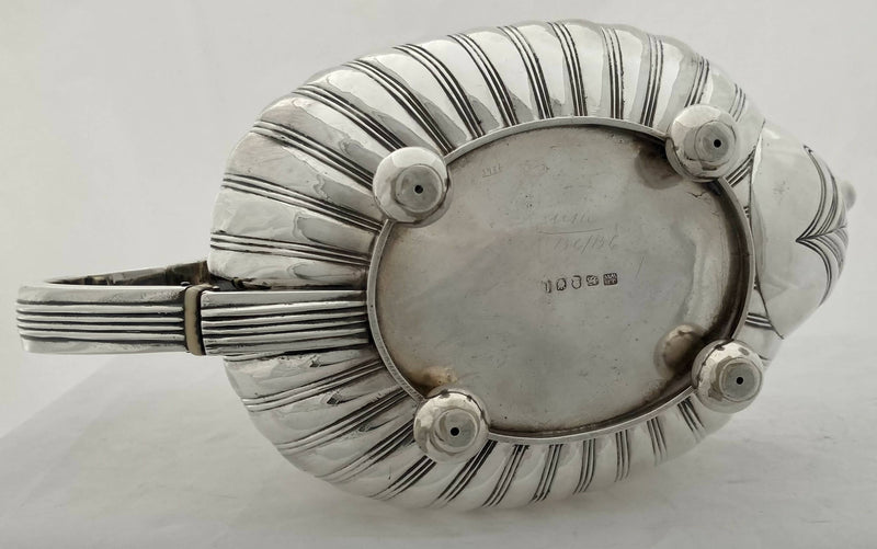 Georgian, George III, Silver Teapot. York 1814 James Barber & William Whitwell. 21.6 troy ounces.