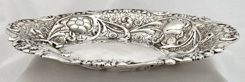 Victorian Foliate Repousse Silver Dish. London 1889, Sibray, Hall & Co 243 grams.