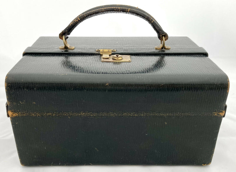 George V Morocco Leather Vanity Case with Silver Fittings. London 1913 Asprey & Co. Ltd.