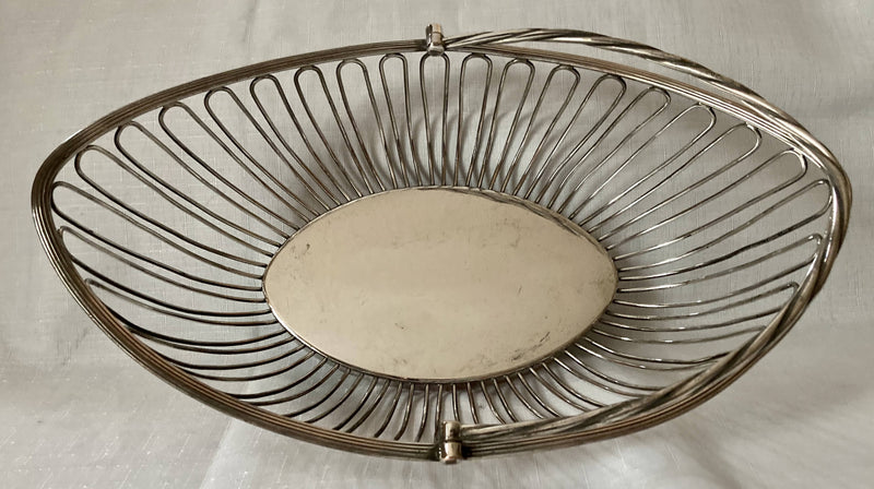 Georgian, George III, Old Sheffield Plate Wirework Basket, circa 1770 - 1800.