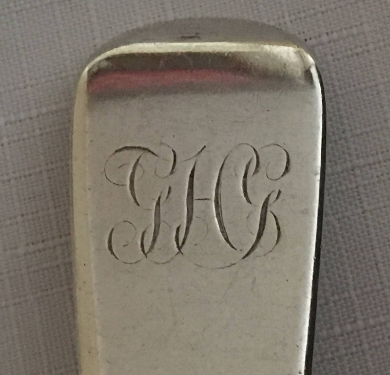 Georgian, George III, set of six silver tablespoons. London 1820 Solomon Royes. 15.4 troy ounces.