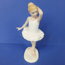 Royal Doulton Figurine Little Ballerina HN3395