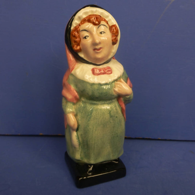 Royal Doulton Dickens Figurine - Mrs Bardell - M88