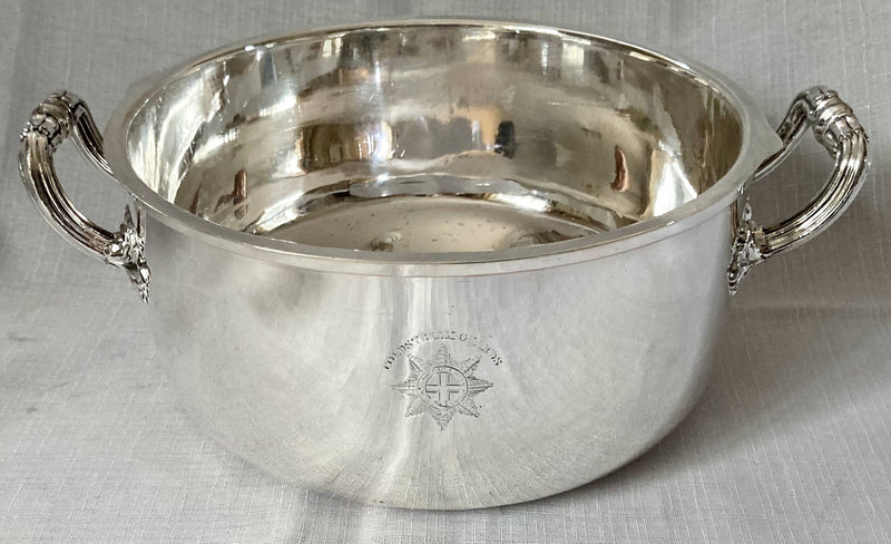 Matthew Boulton Old Sheffield Plate Souffle Dish with Insignia for Coldstream Guards, circa 1820.