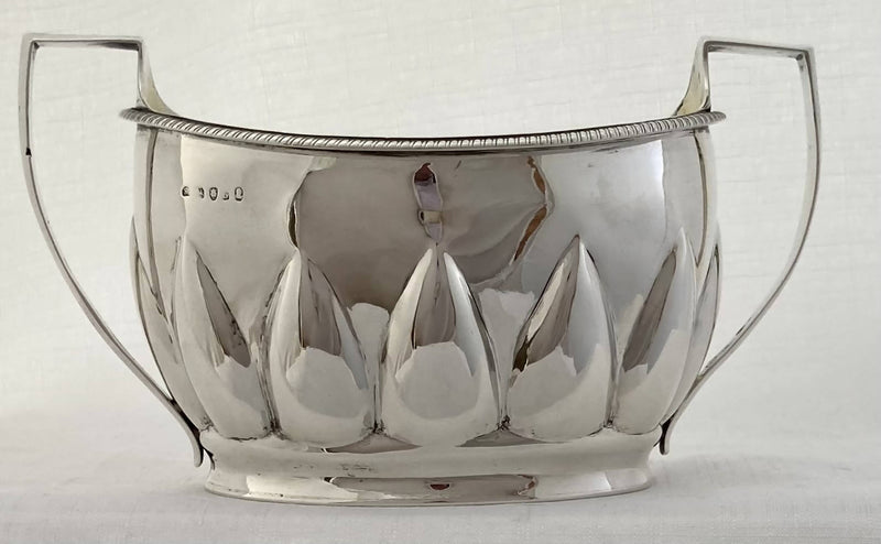 Georgian, George III, Silver Tea Set. London 1802 Solomon Hougham. 32.9 troy ounces.
