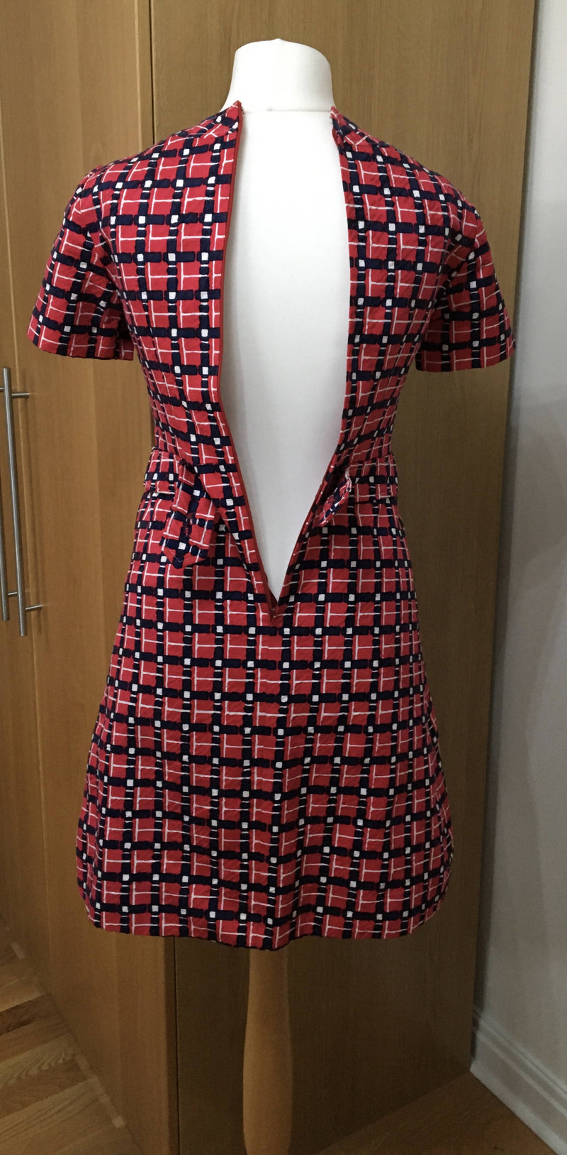 Pret-a-Porter 1960s Vintage Shift Mod Dress.