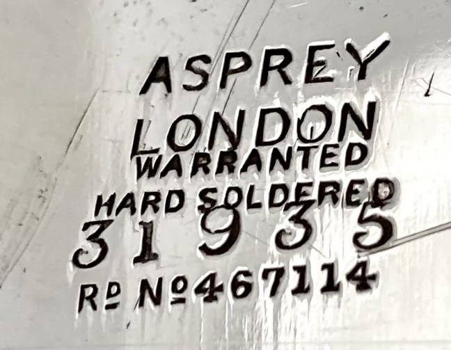 Art Nouveau Silver Plated Entree Dish & Cover. Asprey London, circa 1905.
