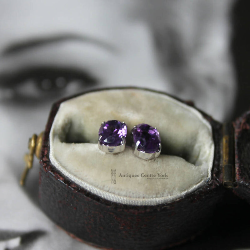 18ct White Gold Amethyst Earrings