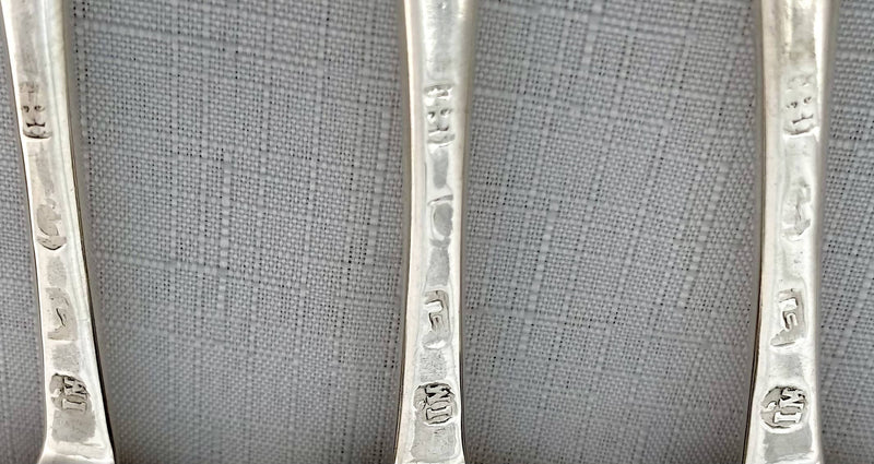 Georgian, George I, Set of Six Hanoverian Pattern Tablespoons. London 1722 James Morson. 12.9 troy ounces.