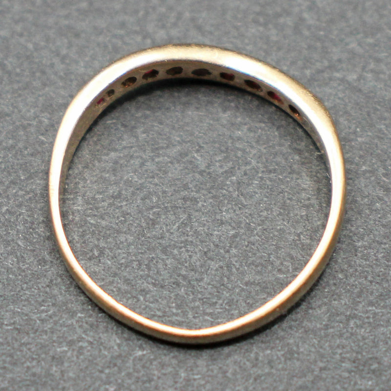 9ct gold ruby “wave” ring