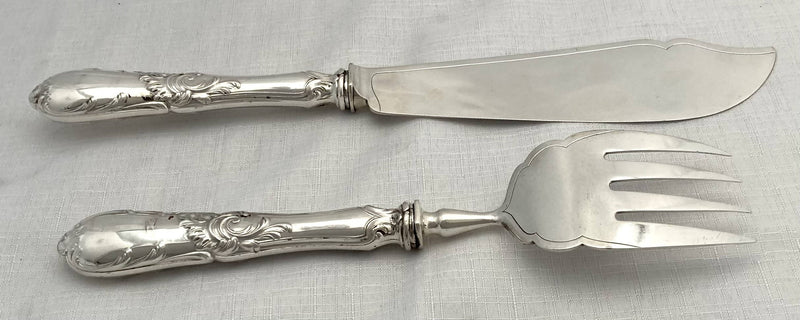 Victorian Walnut Cased Set of Silver Fish Servers. Sheffield 1881 Harrison Brothers & Howson.