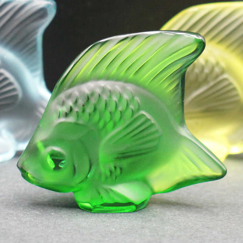 New Lalique: Emerald green fish seal/sculpture