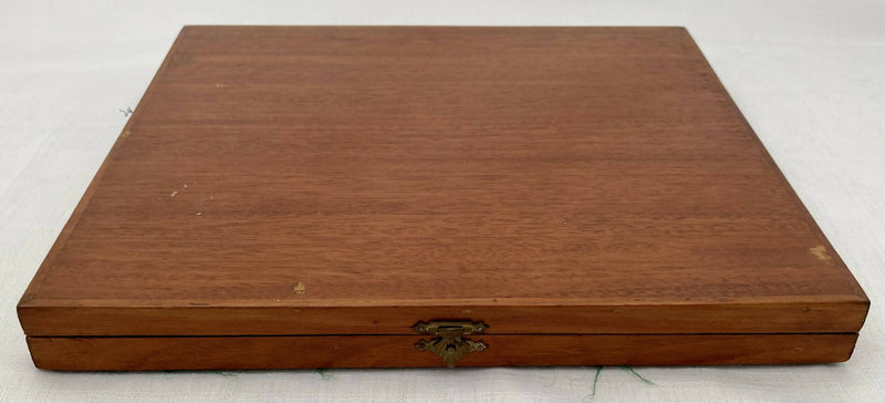 Georgian, George III, Cased Silver and Mother of Pearl Fruit Service for Six, circa 1810.