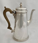 Elizabeth II, Asprey Silver Coffee Service. London1993/94 Asprey plc. 39 troy ounces.