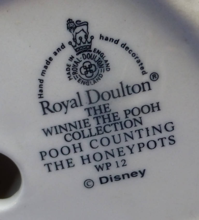 Royal Doulton Winnie The Pooh Figurine Pooh Counting The Honeypots WP12