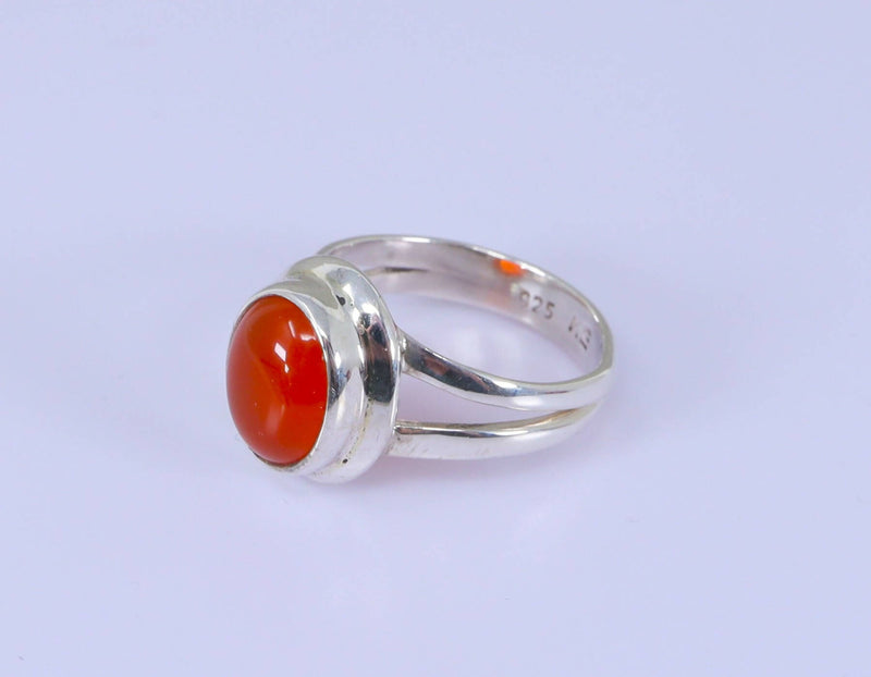 Vintage Silver & Cabochon Carnelian Ring