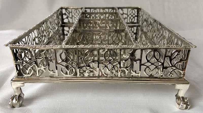 Georgian, George III, large silver galleried inkstand. London 1770 Robert Peaston. 20 troy ounces.