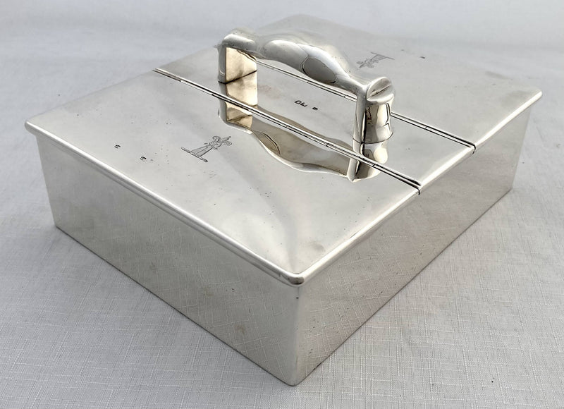 Victorian Silver Desk Cigar Box, Crested for Aynscomb. London 1897 Joseph Braham.