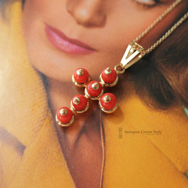 18ct Gold Coral Cross & Chain