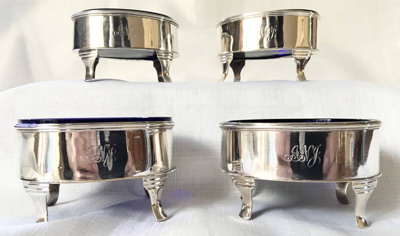 Georgian, George III, set of four silver salts. London 1801 Josiah Snatt. 6.2 troy ounces.