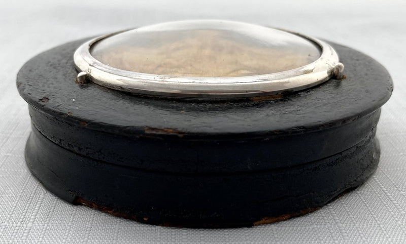 First Half 19th Century Napoleonic Peninsular War Snuff Box, "Wellington Generalissimo".