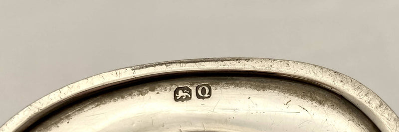 Georgian, George III, Silver Teapot. London 1811 Rebecca Emes & Edward Barnard I. 18.8 troy ounces.