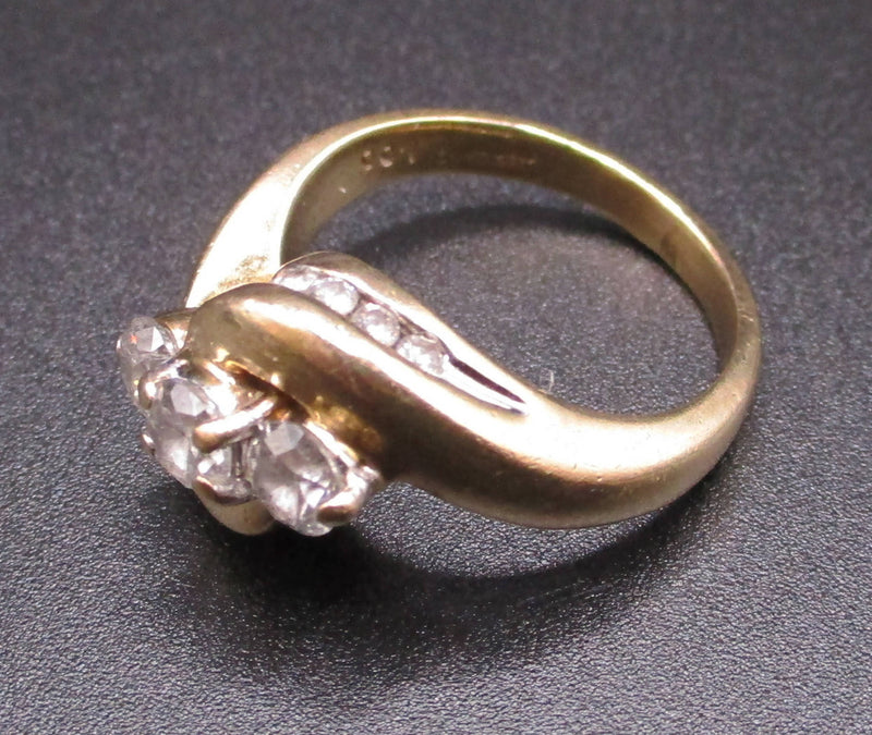 9ct gold diamond trilogy ring