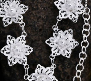 New Sterling Silver Floral Filigree Necklace - 18"